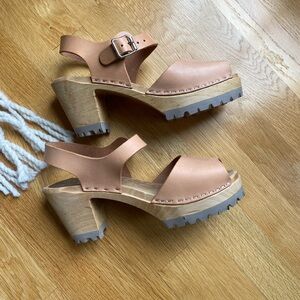 Free people, Mia -Greta Clogs.Sandals,leather upper. EU Size 39 or a size 9